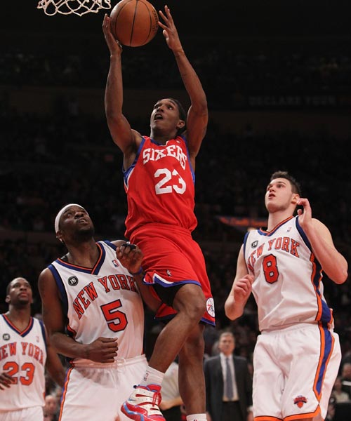 显示了他在 显示了他在