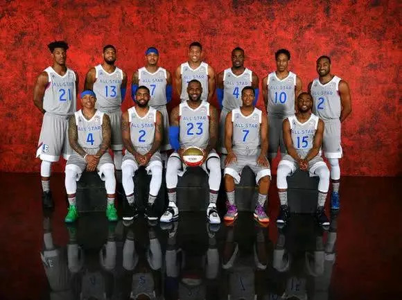 只差官宣 只差官宣